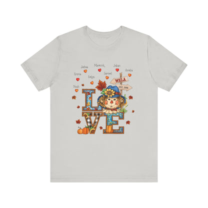 Love Being Grandma Personalised T-shirt - Perfect for Thanksgiving, Gift for Mom & Grandma, Cozy Autumn Style, Seasonal Fashion, Cute Thanksgiving Tops