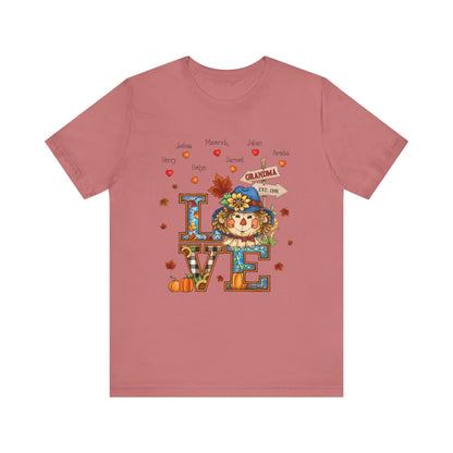 Love Being Grandma Personalised T-shirt - Perfect for Thanksgiving, Gift for Mom & Grandma, Cozy Autumn Style, Seasonal Fashion, Cute Thanksgiving Tops