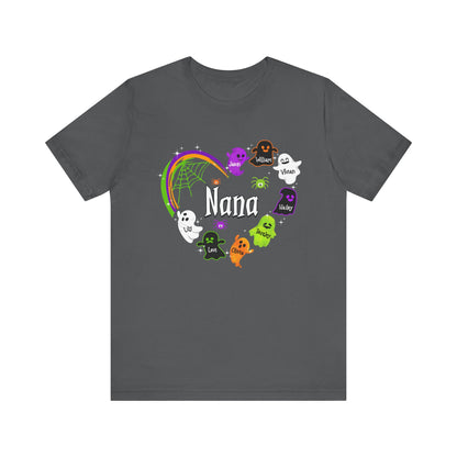 Halloween Custom T-shirt for Mom, Aunt, Grandma, Cute Ghost Personalised Kid's Name T-Shirt, Spooky Vibes, Perfect for Halloween Celebrations, Gift for Aunts, Casual Wear